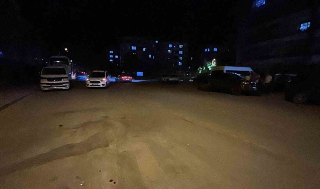 Konya'da trafikte çıkan tartışma sonucunda Mustafa K. bıçaklanarak ağır yaralandı.