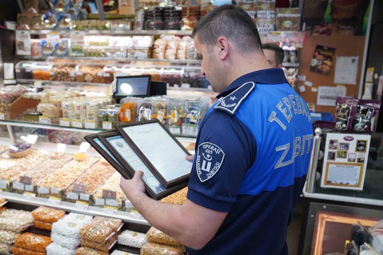 Tepebaşı Belediyesi Zabıta Müdürlüğü, Kurban Bayramı öncesi gıda denetimlerini artırdı.
