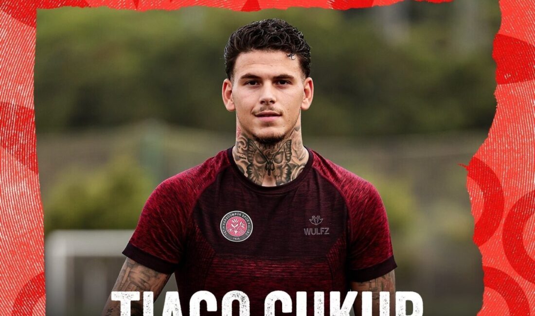 Fatih Karagümrük, 22 yaşındaki Tiago Çukur ile 3 yıllık sözleşme