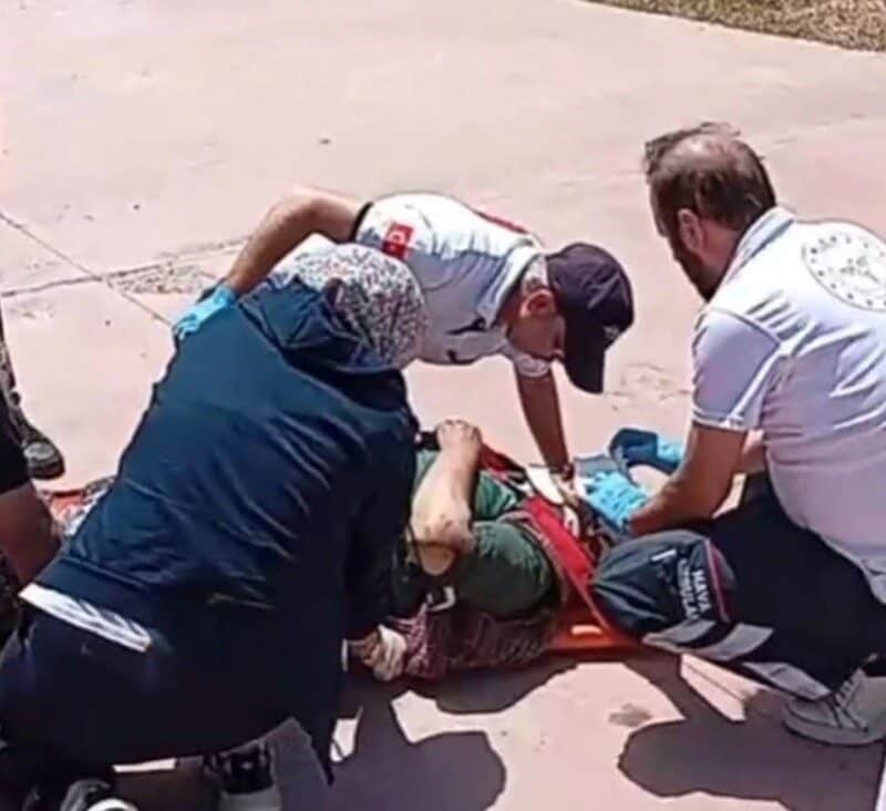 Kayseri'nin Yahyalı ilçesinde H.İ. yönetimindeki traktör, direksiyon hakimiyetinin kaybedilmesi sonucu