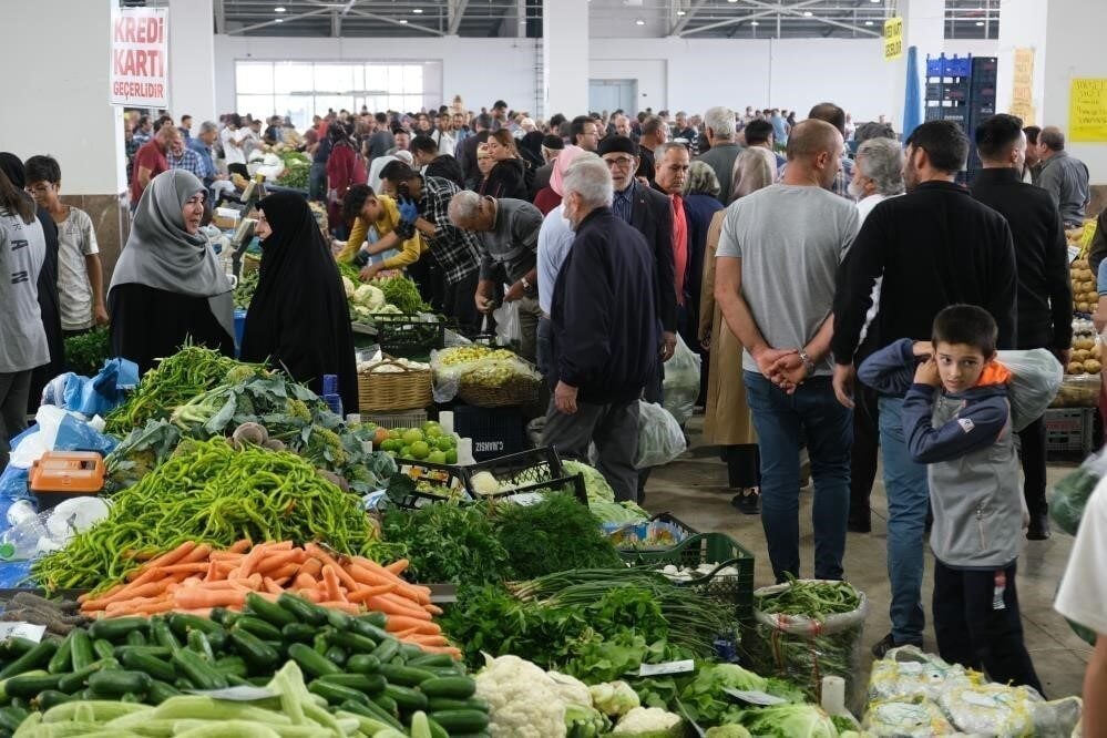 TÜİK ve TCMB iş birliği ile hesaplanan tüketici güven endeksi,