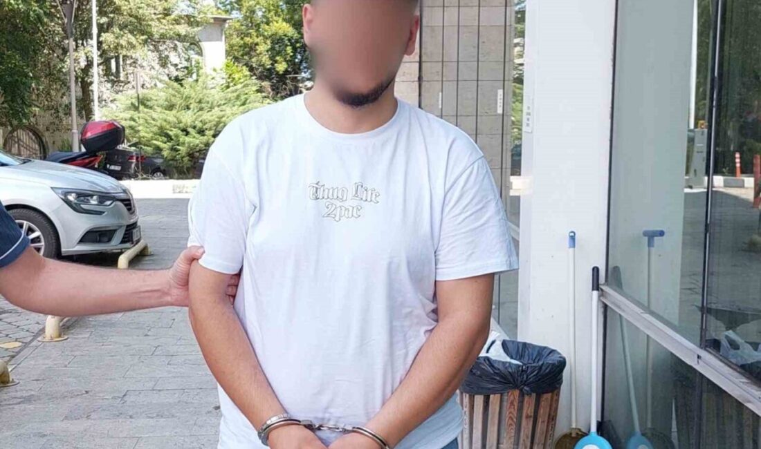 Samsun'da uyuşturucu ticareti nedeniyle gözaltına alınan 22 yaşındaki F.K., polisteki