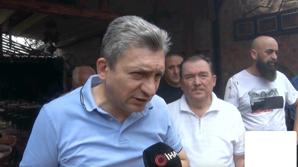 Antalya Valisi Hulusi Şahin, Kaleiçi'nde çıkan yangının bir otel ve