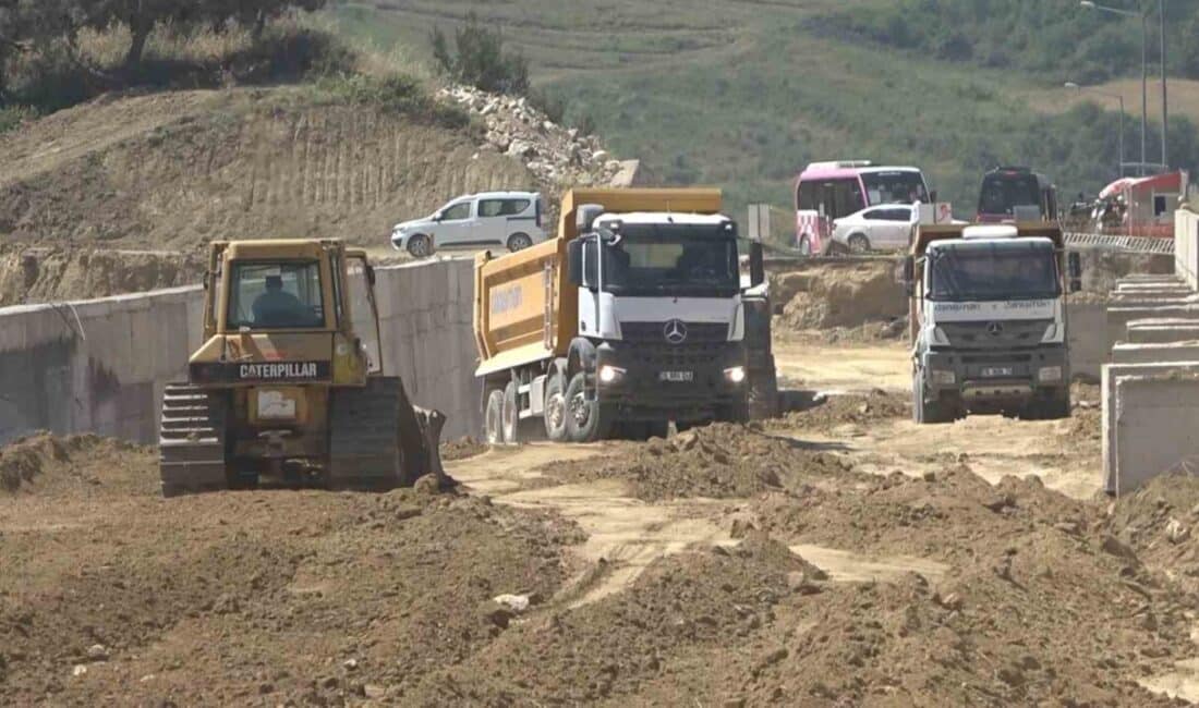 Yalova Eğitim ve Araştırma Hastanesi'nin çöken bağlantı yolunun inşaatı hızla