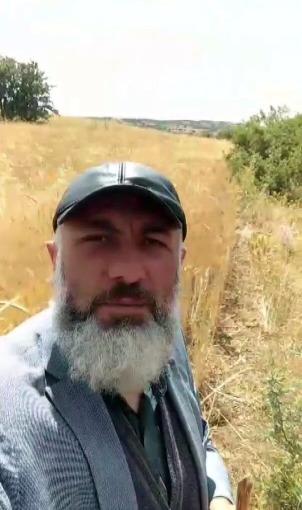 Yozgat'ta Uğur Görgü, var olan sorunları nedeniyle jandarmayı arayıp tarlalarını