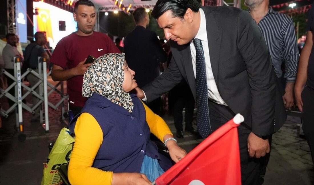15 Temmuz Demokrasi ve Millî Birlik Günü'nde Şehitkamil Belediye Başkanı