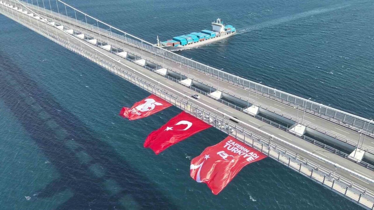 15 Temmuz hain darbe girişiminin 9. yıl dönümü dolayısıyla 1915