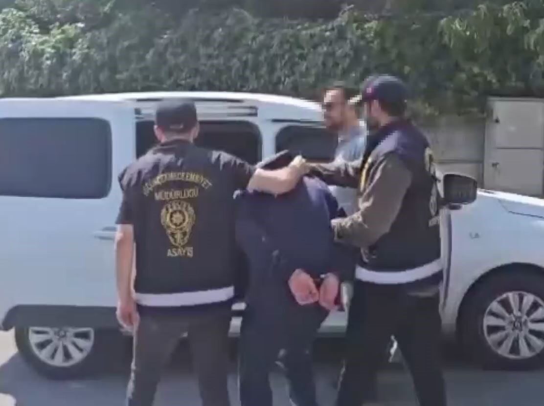 Küçükçekmece'de Nazım Özayyıldız, iki aylık eşi Özlem Özayyıldız ile çıkan