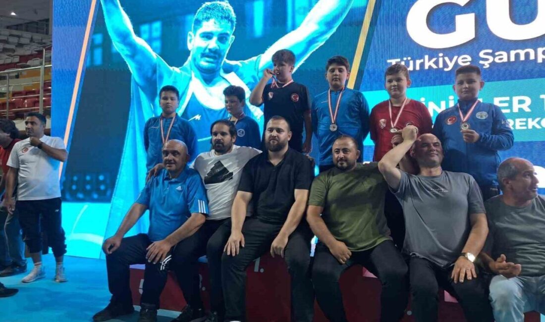 Düzce Belediyesi Spor Akademisi, Sivas'ta düzenlenen Türkiye Şampiyonası'nda 3 bin