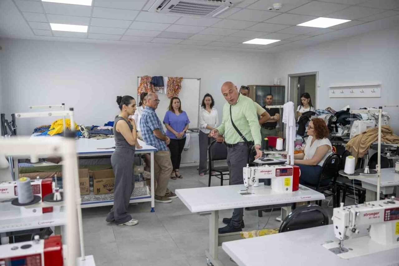 Avrupa Birliği Delegasyonu, Mersin'deki Halkkent Sosyal Girişimcilik Merkezi'ni ziyaret etti.