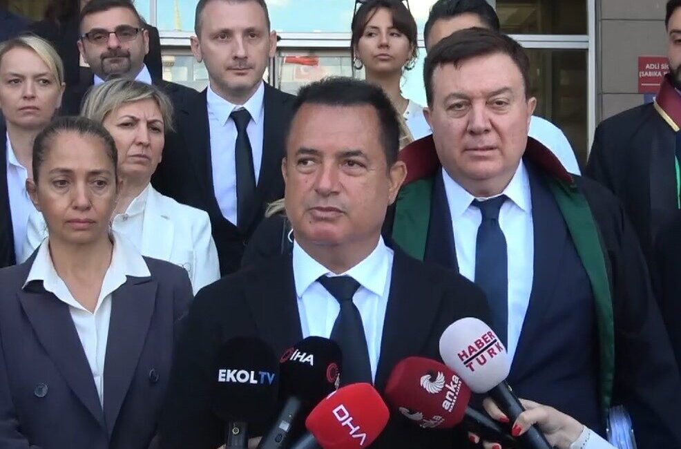 Acun Ilıcalı ve 8 sanık, yasa dışı bahis reklamları nedeniyle