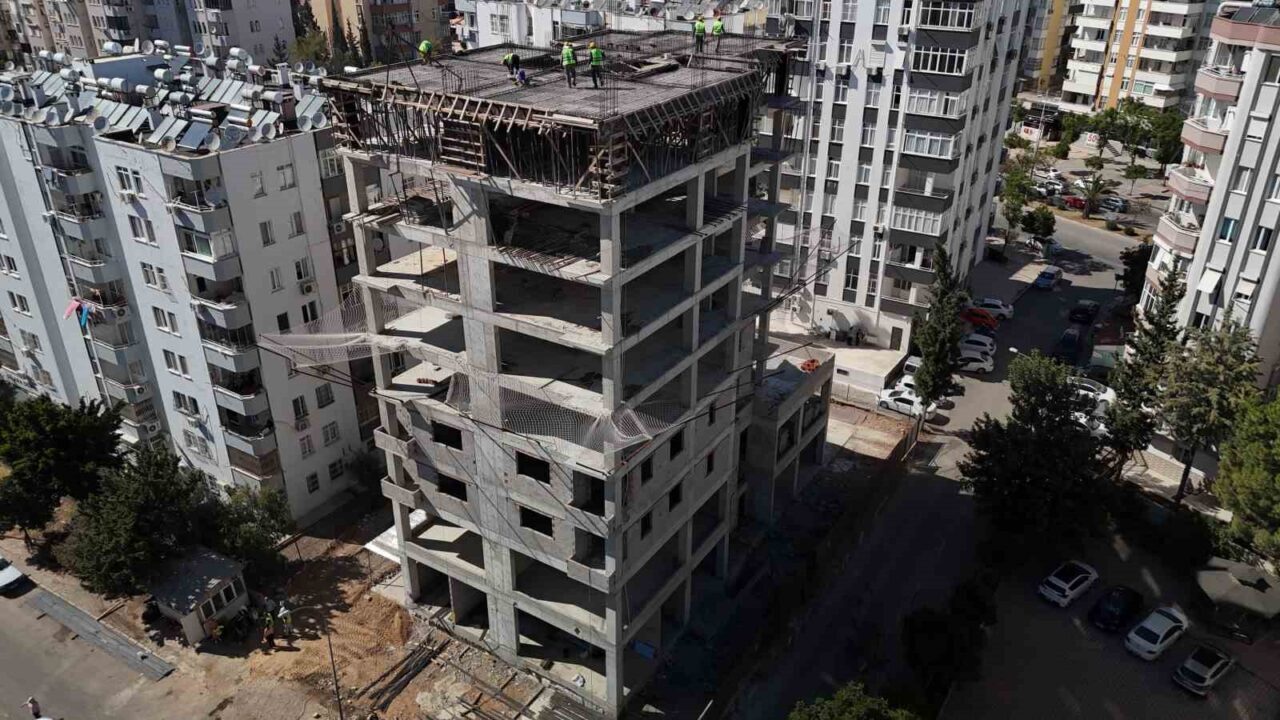 Adana'da 6 Şubat depremleri sonrası başlatılan "Yerinde Dönüşüm Projesi" ile