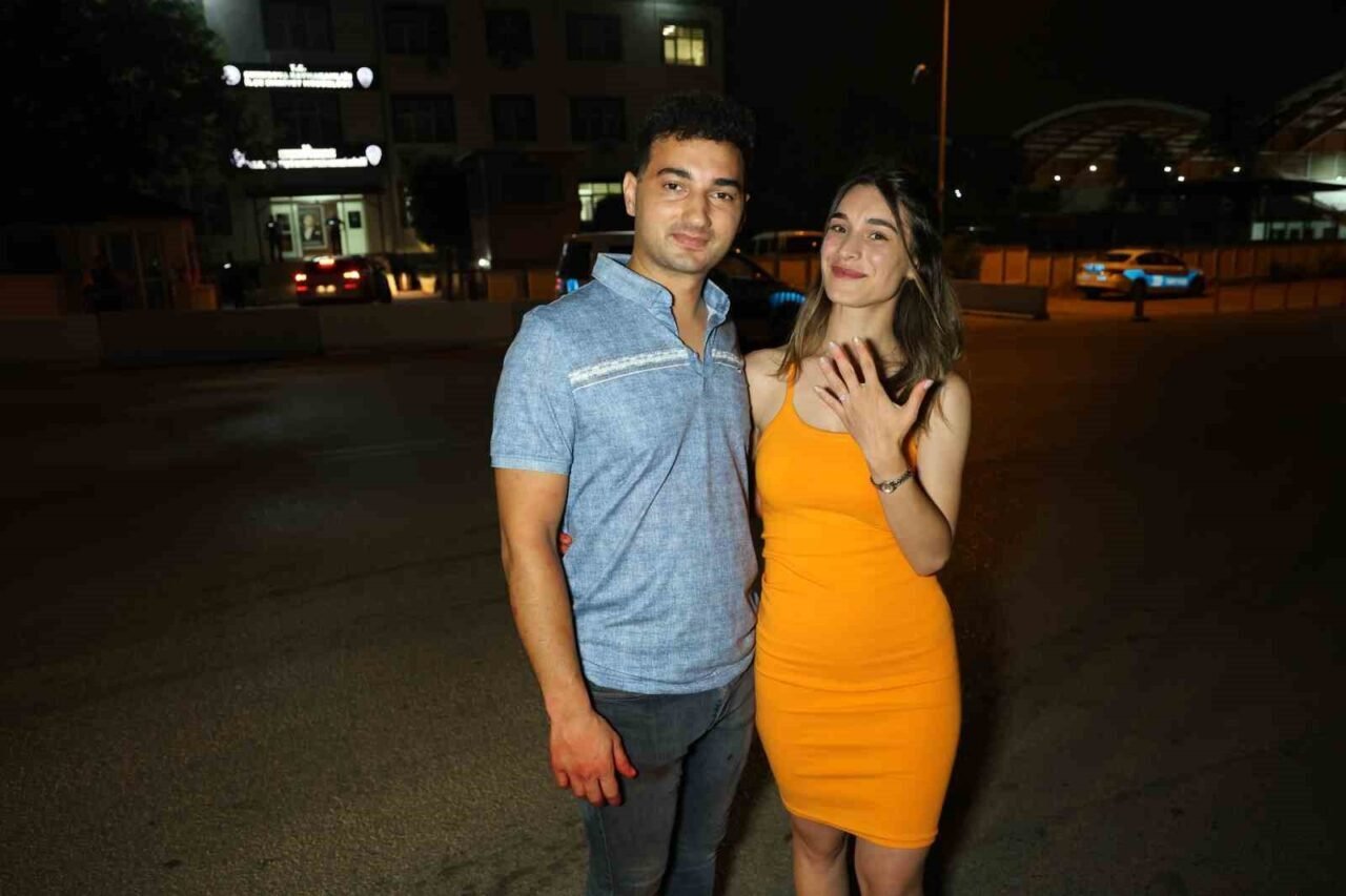 Adana'da 29 yaşındaki Şakir Karakaya, 26 yaşındaki sevgilisi Nazlı Gümüş'e