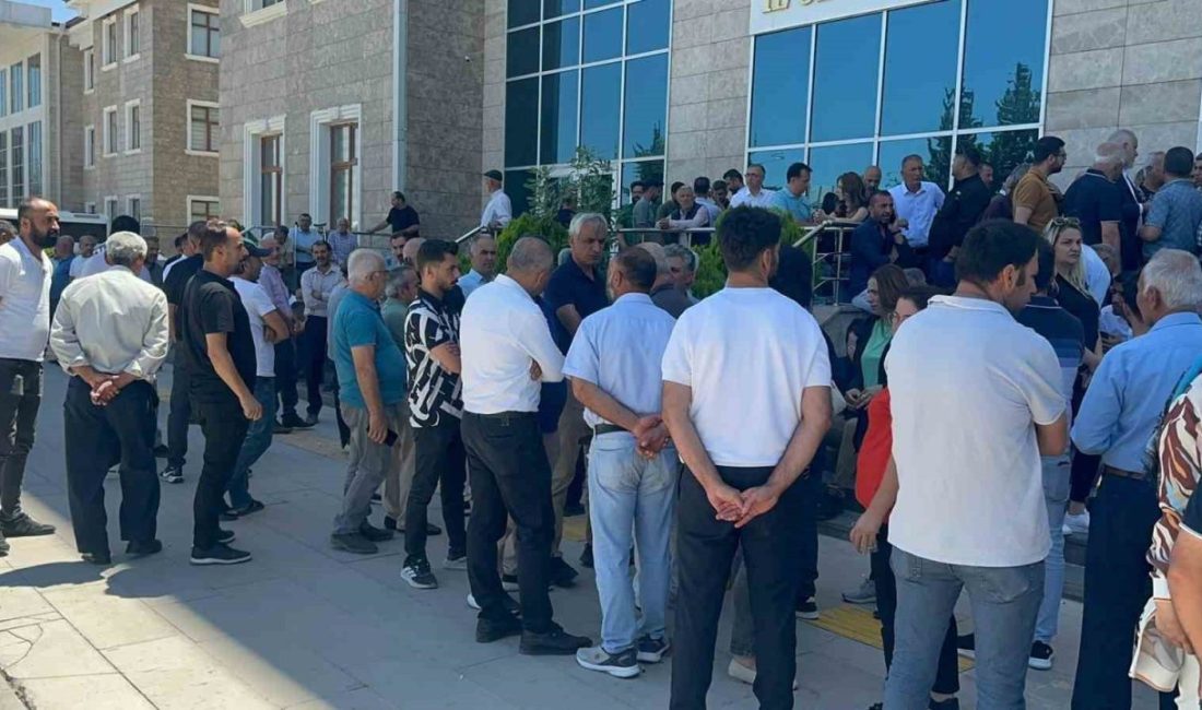 Adıyaman Belediye Başkanı Abdurrahman Tutdere ve Başkan Yardımcısı Ceyhan Kayhan