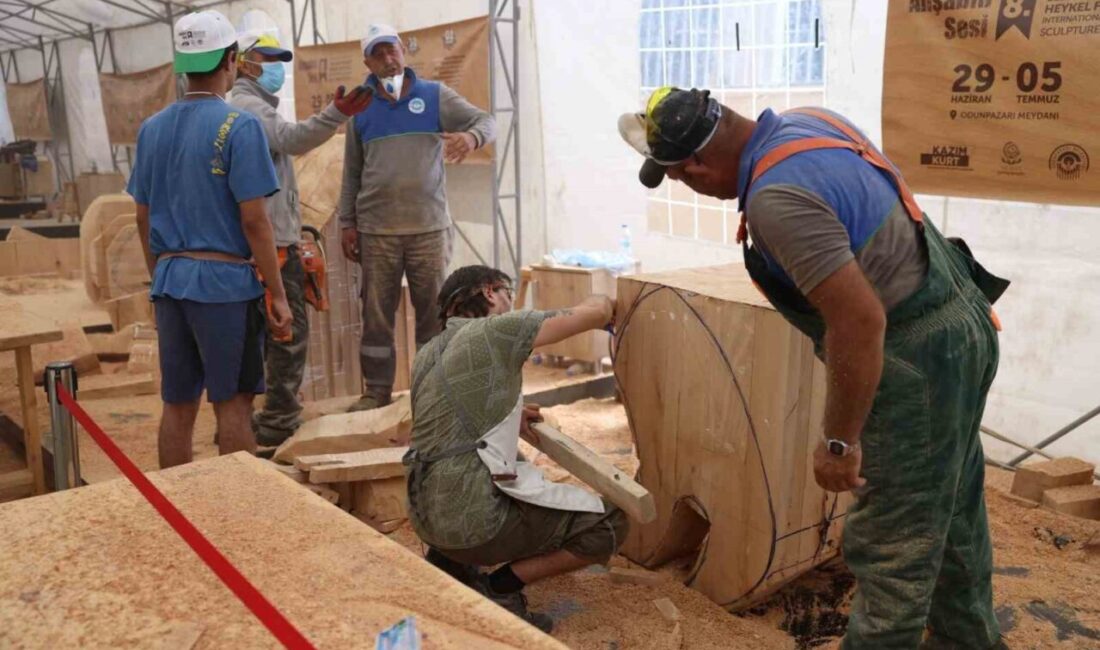 Odunpazarı'ndaki 8. Uluslararası Ahşap Heykel Festivali, sanatı ve kültürü kutlayarak