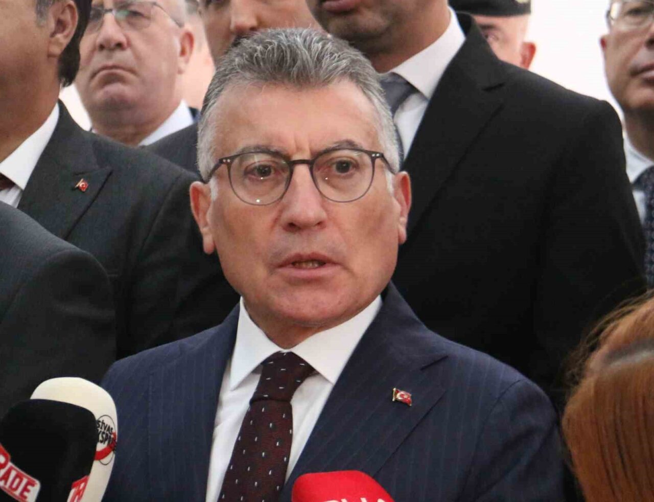 2 Temmuz 1993'te Sivas'ta hayatını kaybeden 37 kişi, düzenlenen anma