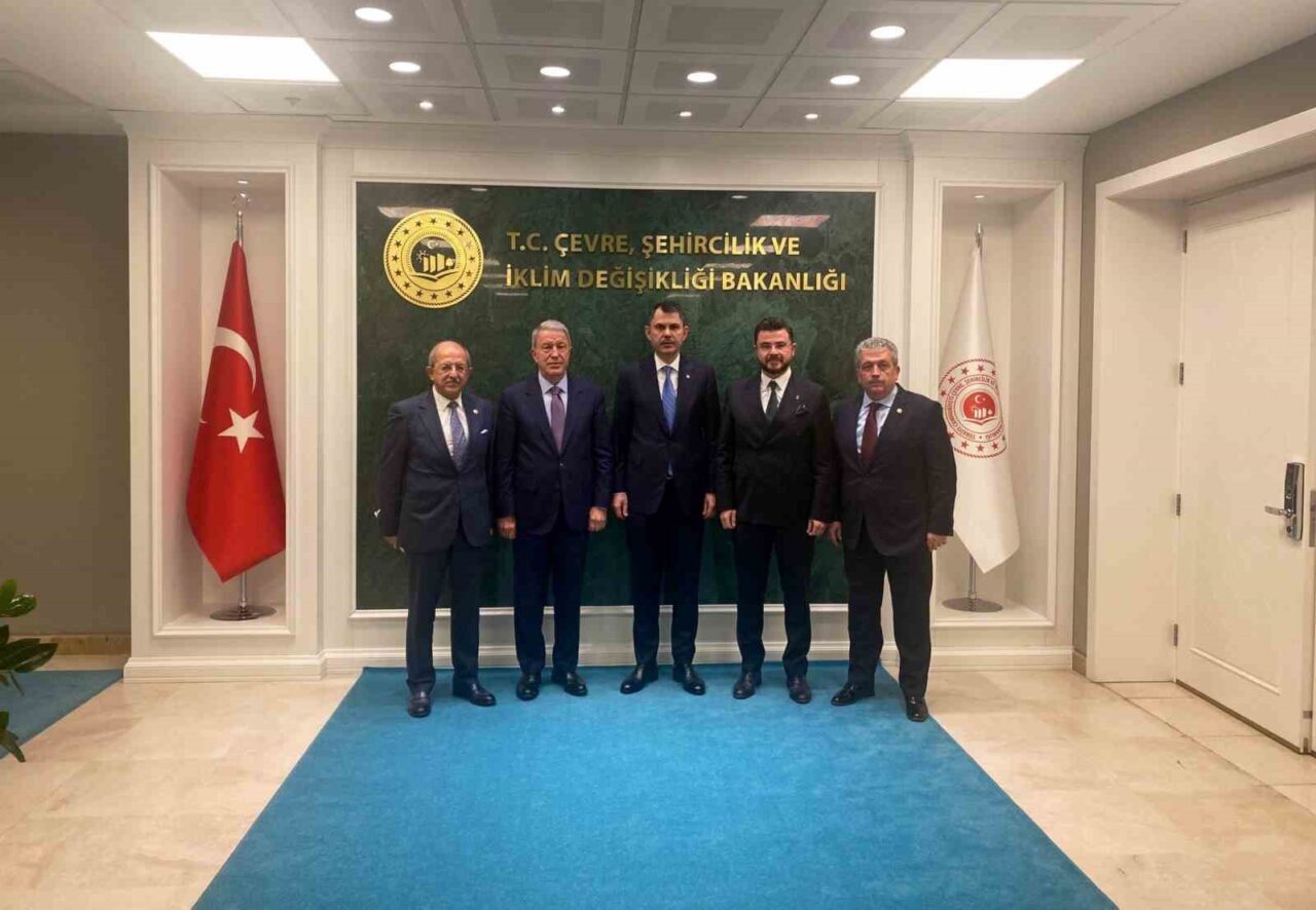 AK Parti Kayseri Milletvekilleri, İl Başkanı Hüseyin Okandan ile birlikte