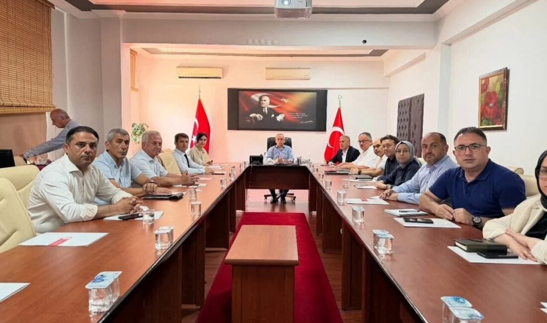 Akçakoca Belediyesi, kapatılan Kent Konseyi'ni yeniden oluşturmak için harekete geçti.