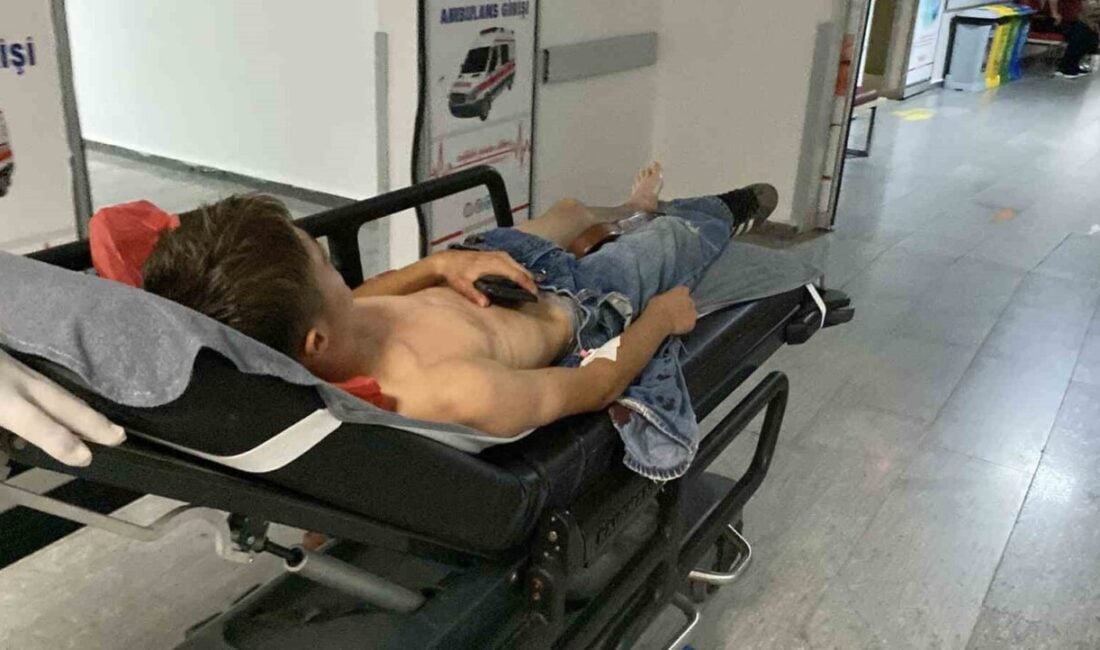 Aksaray'ın Büyük Bölcek Mahallesi'nde, 14 yaşındaki R.İ. bir parkta tanımadığı