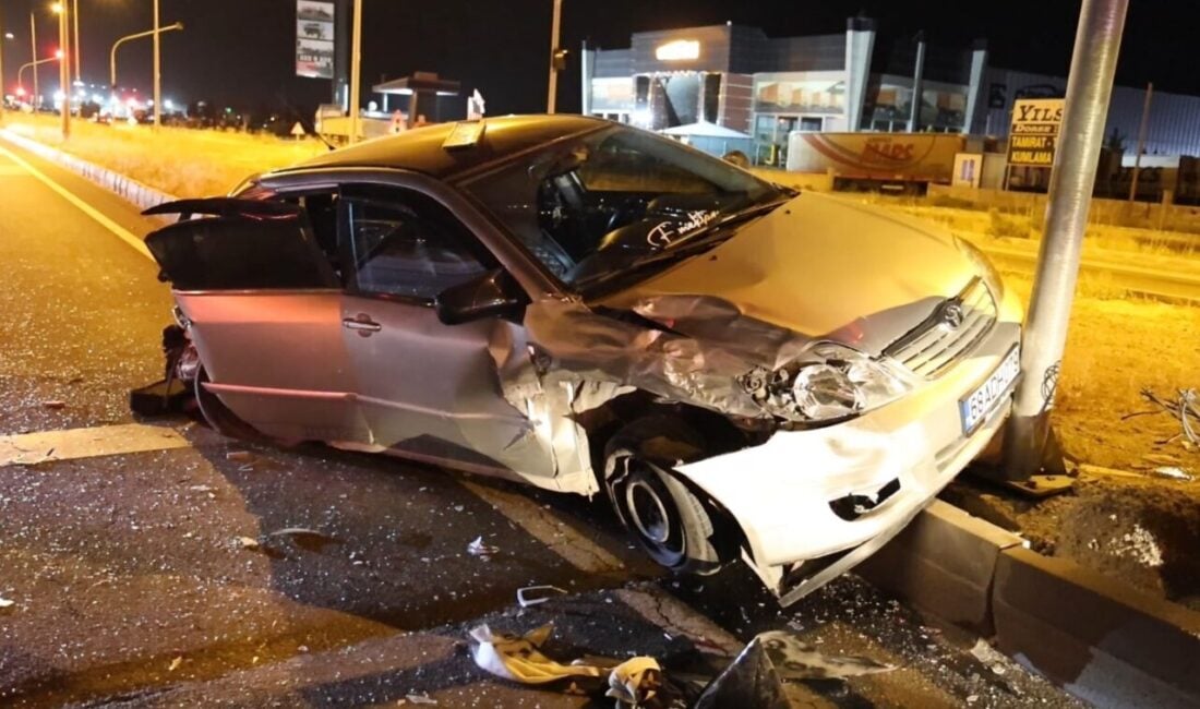 Aksaray'da meydana gelen trafik kazasında, Mehmet D. yönetimindeki tır, iki