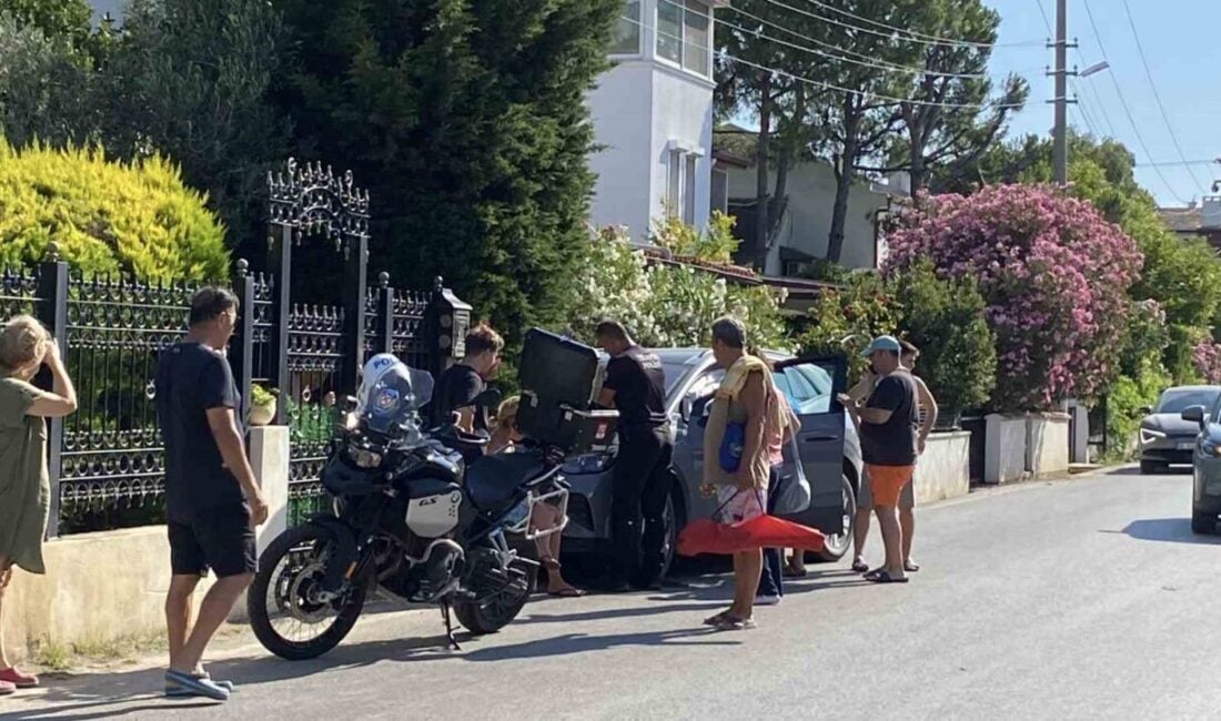 Balıkesir'in Ayvalık ilçesindeki bir trafik kazasında, alkollü olduğu öne sürülen