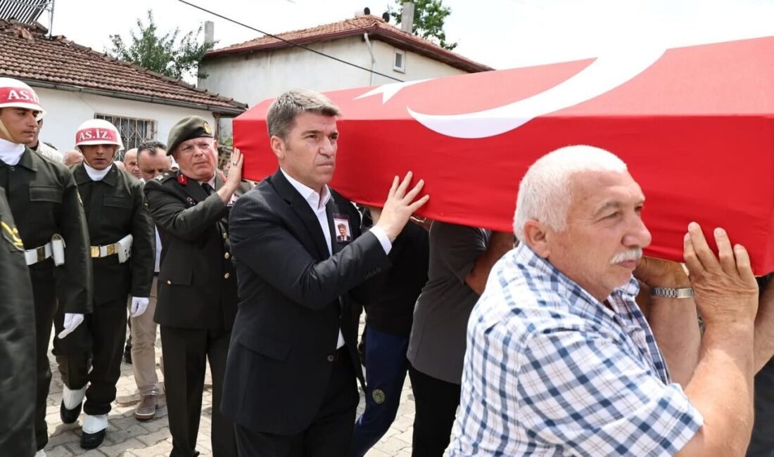 Amasya'nın son Kore gazilerinden Halil Kanar (93) yaşamını yitirdi. Askeri