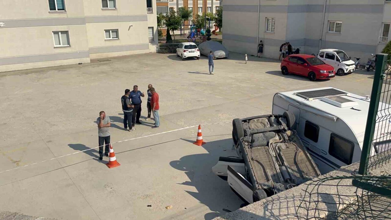Eskişehir'de, A.Ç. yönetimindeki SUV araç, direksiyon hâkimiyetinin kaybedilmesi sonucu 5.5