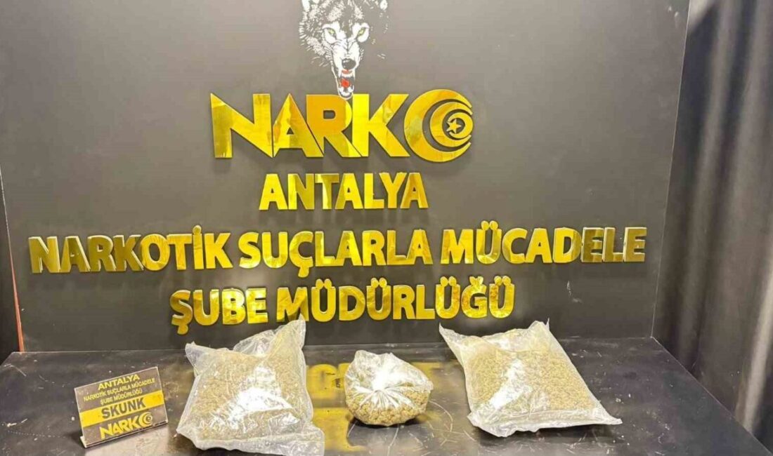 Antalya'da son bir haftada gerçekleştirilen uyuşturucu operasyonlarında 32 kişi gözaltına