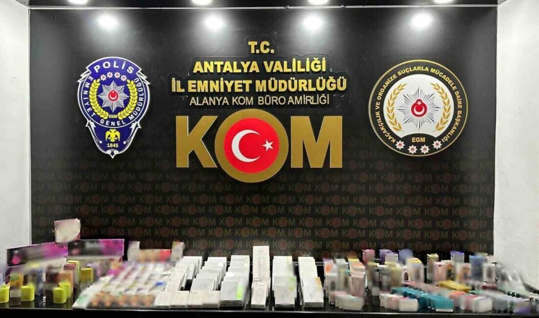 Antalya'da son bir haftada gerçekleştirilen rüşvet ve kaçakçılık operasyonlarında 6