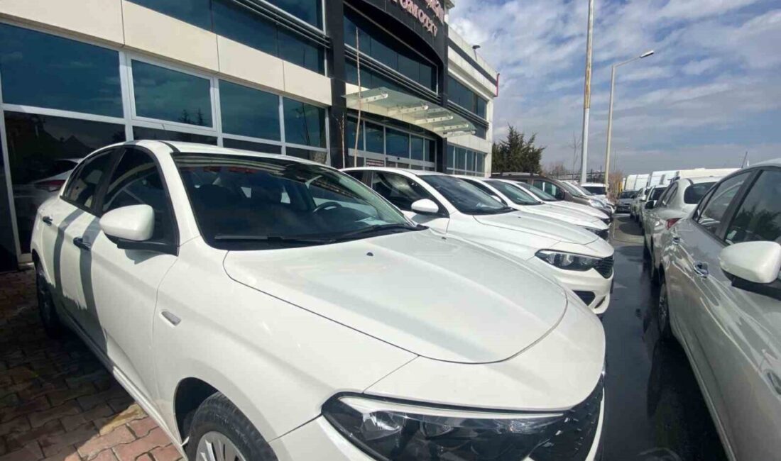 Konya'da galericiler, ikinci el araç satışlarının fiyatlarının uygun olduğunu belirtirken,