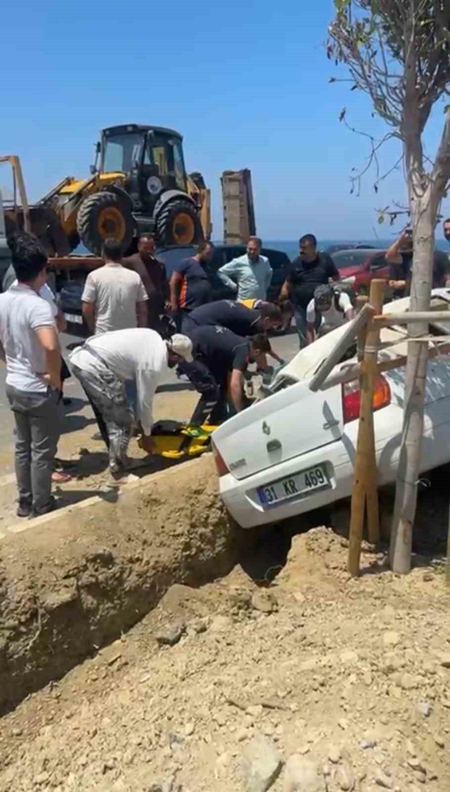 Hatay’ın Arsuz ilçesinde meydana gelen kazada, 31 KR 469 plakalı