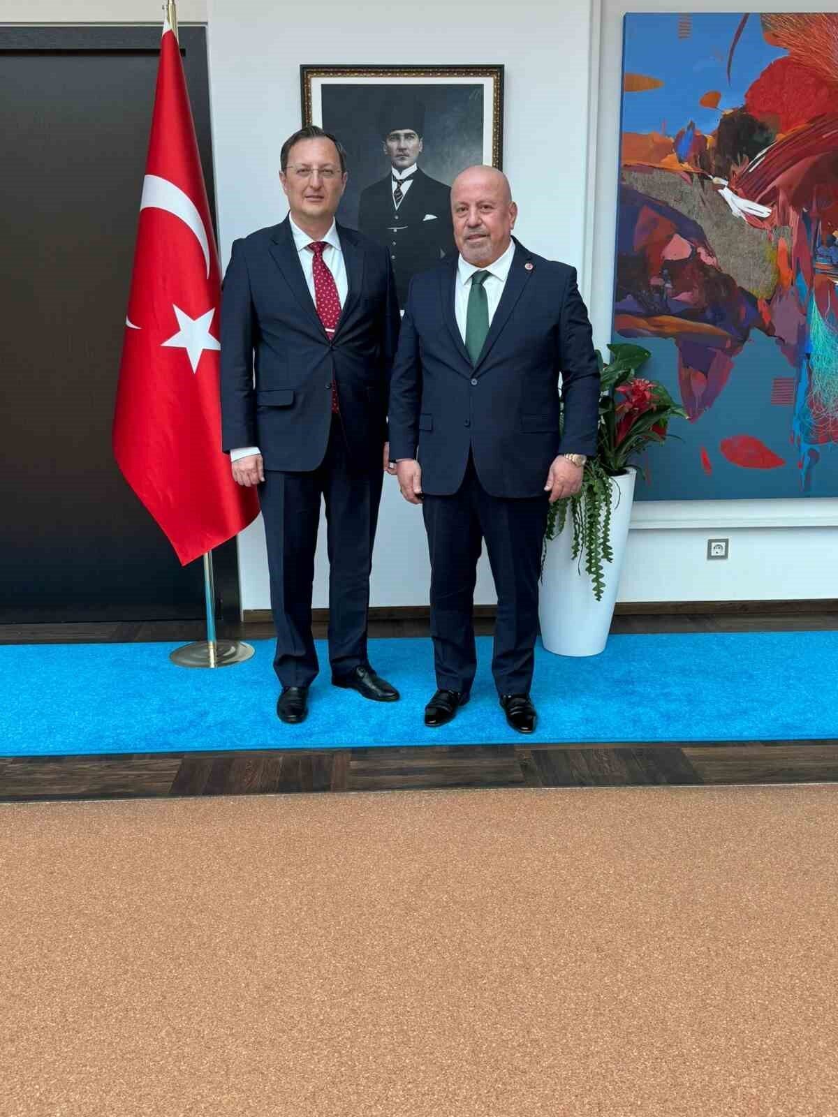 Avrupalı Türk Girişimciler Birliği Başkanı Orhan Buyurman, Berlin Büyükelçisi Gökhan