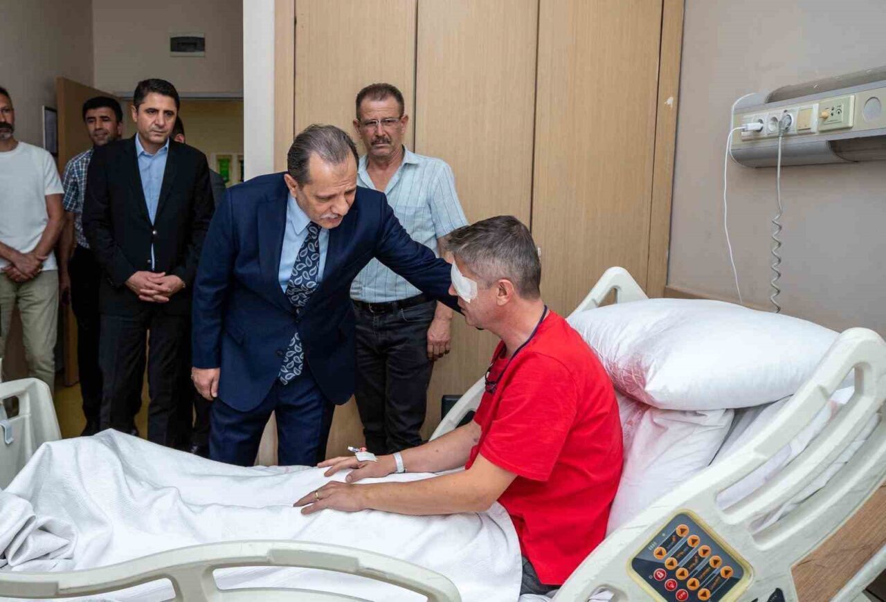 İstanbul Avcılar'da kavga sırasında bıçakla 2 kişiyi yaralayan şüpheli, polisten
