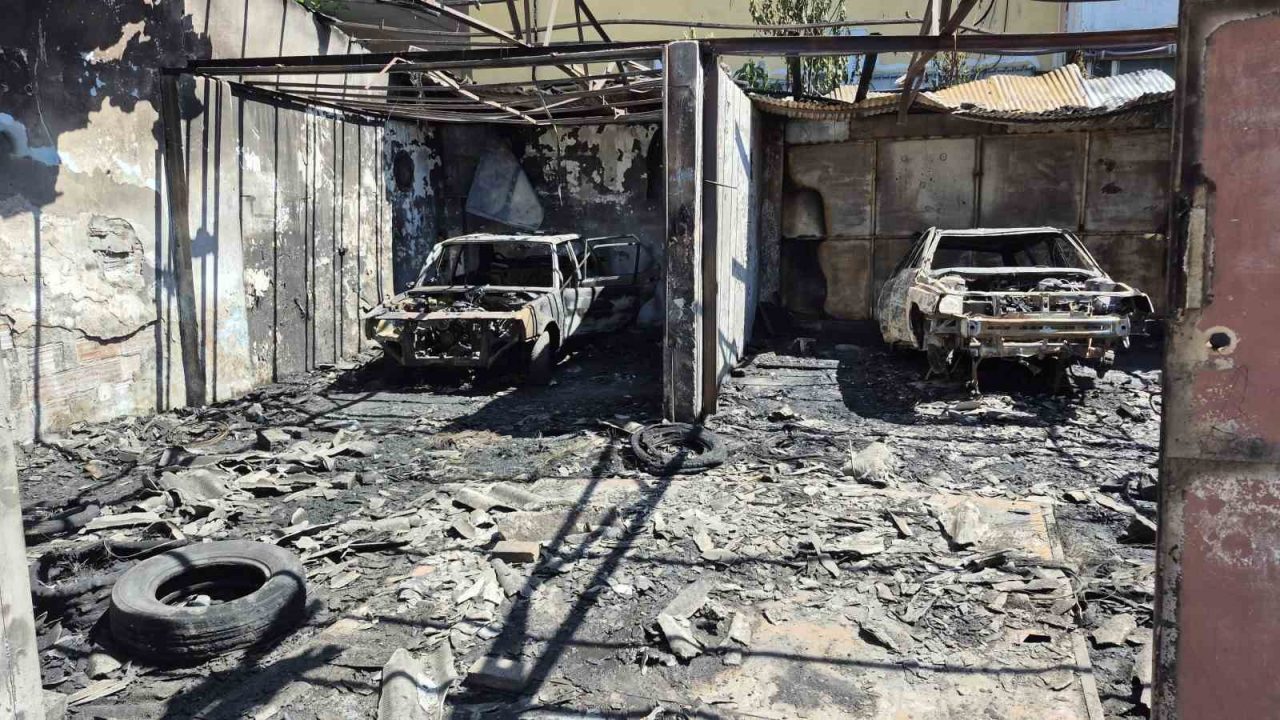 Avcılar'da kullanılmayan bir oto tamirci dükkanında yangın çıktı. Yangında iki