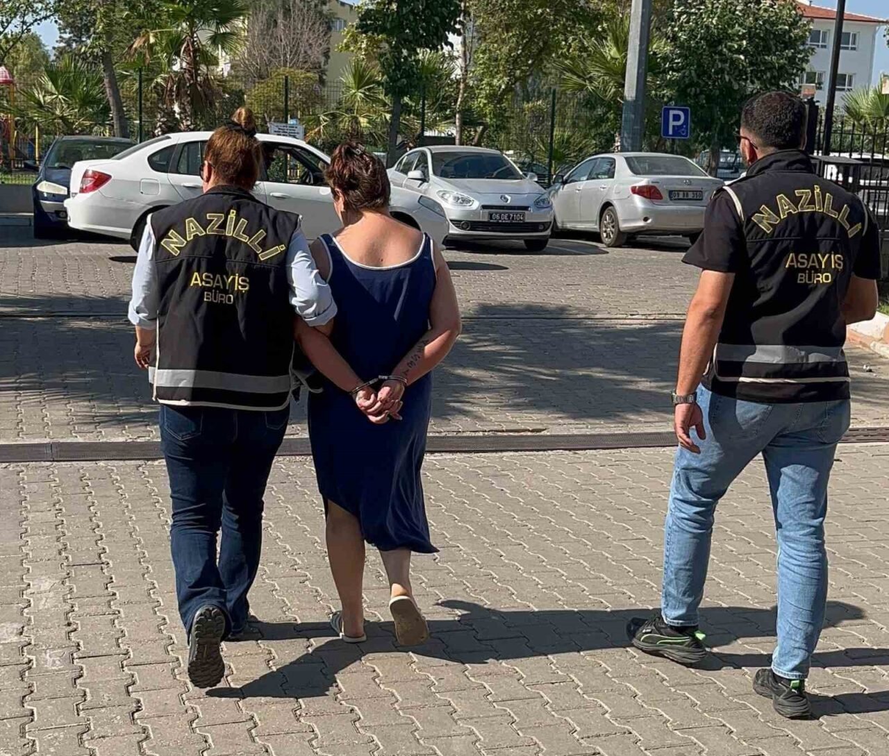 Aydın'ın Nazilli ilçesinde, çocuk bakıcısı A.B., Ş.G.'nin evinden 95 bin