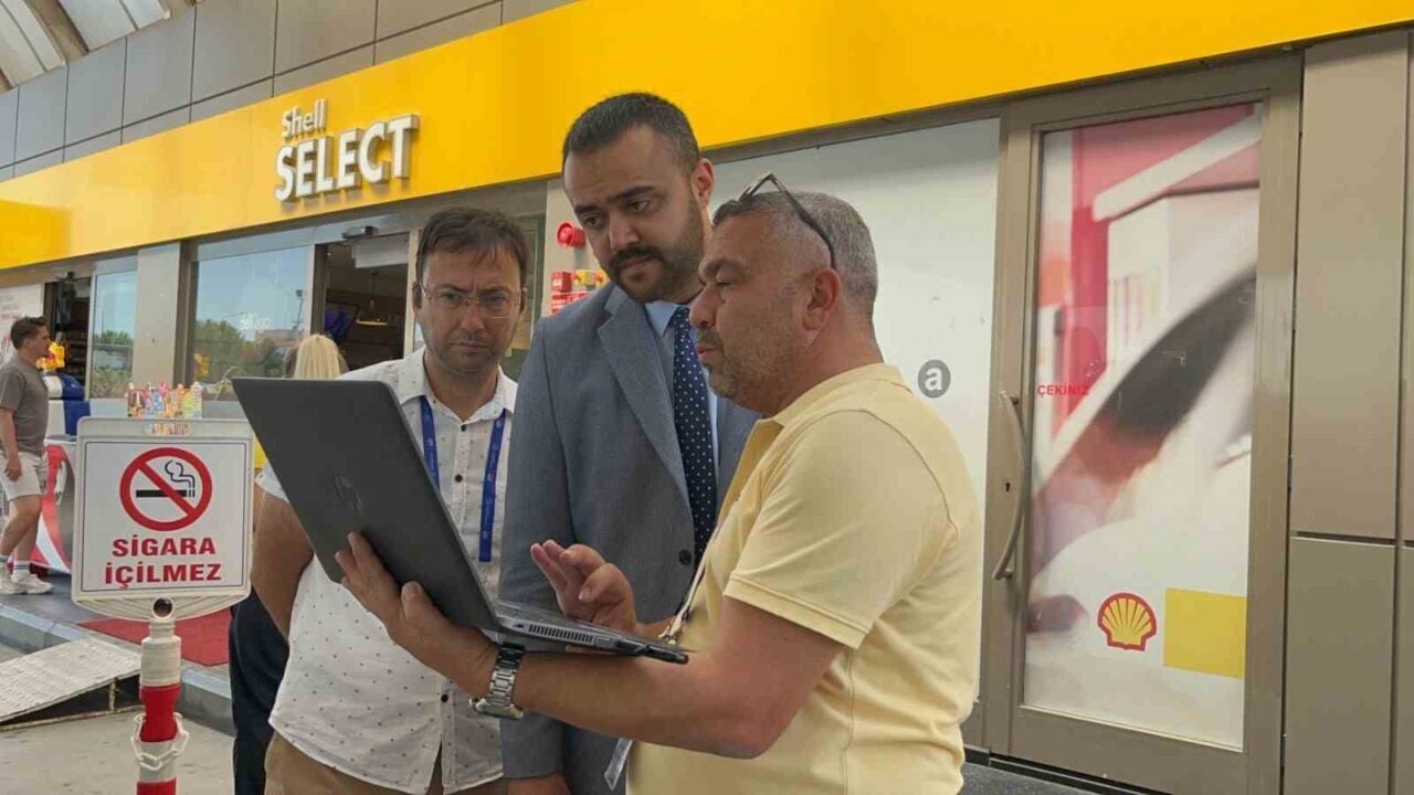 Aydın Sanayi ve Teknoloji İl Müdürlüğü, akaryakıt istasyonlarında denetim yaptı.