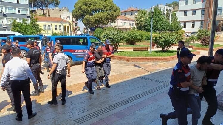 Aydın'ın Köşk ilçesindeki bir gazinoda, Özbekistan uyruklu Muattar Alieva'nın başından