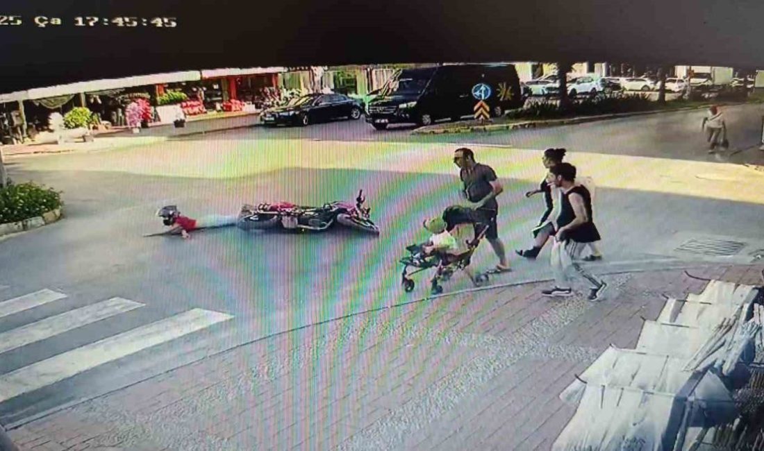 Antalya'nın Manavgat ilçesindeki Demokrasi Bulvarı'nda 1 saat arayla iki motosiklet