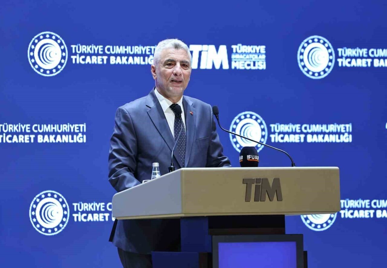 Dış Ticaret Verileri Açıklandı: İhracat Rekor Seviyelere Ulaşıyor Ticaret Bakanı