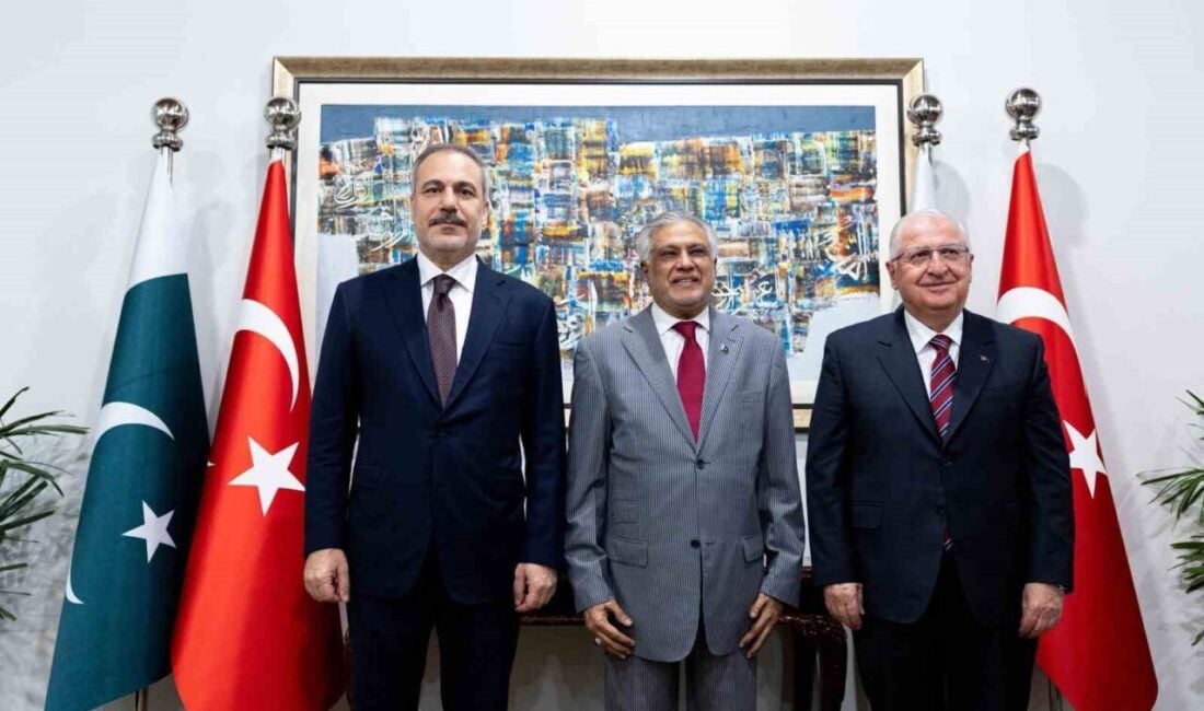Dışişleri Bakanı Hakan Fidan ve Milli Savunma Bakanı Yaşar Güler,