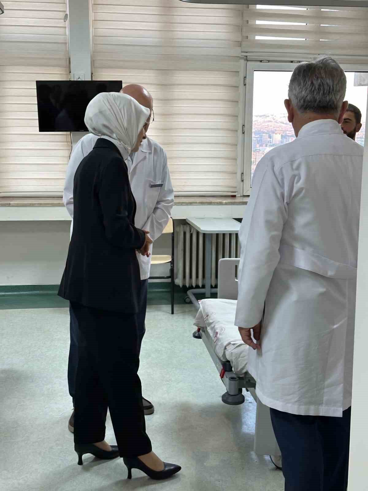 Aile ve Sosyal Hizmetler Bakanı Mahinur Özdemir Göktaş, Pençe-Kilit Harekatı'nda
