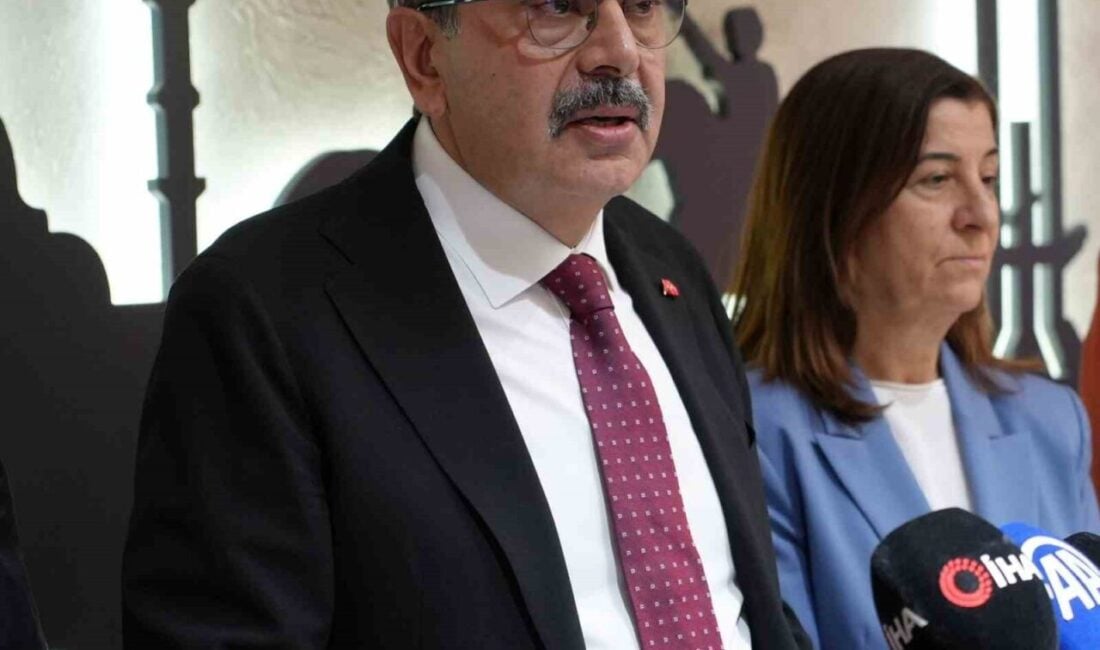 Millî Eğitim Bakanı Yusuf Tekin, Edirne'de düzenlenen toplantıda, son 20
