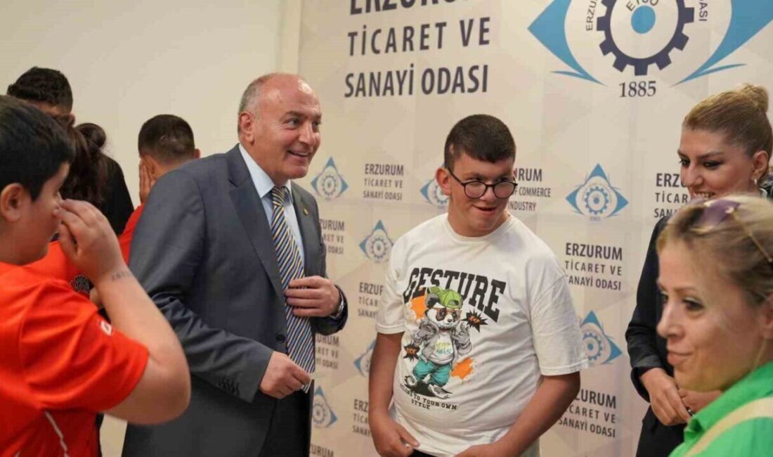 Erzurum Ticaret ve Sanayi Odası Başkanı Saim Özakalın ve TOBB