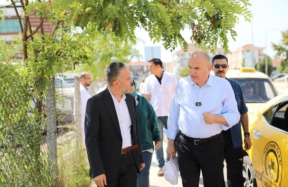 Düzce Belediye Başkanı Dr. Faruk Özlü, 37 dönüm alanda inşa