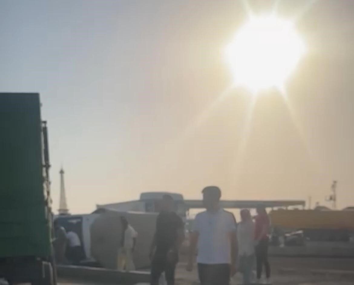 Batman-Beşiri karayolunda hafif ticari araç ile römorklu traktörün çarpışması sonucu