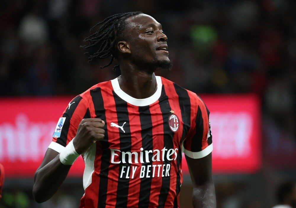 Beşiktaş, Tammy Abraham'ın transferini Roma ile tamamladı ve Kamuyu Aydınlatma