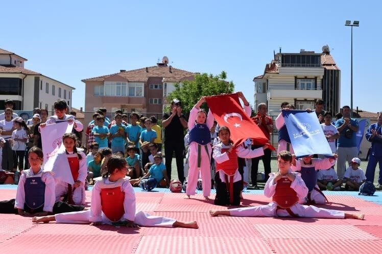 Bilecik'te Gençlik ve Spor İl Müdürlüğü tarafından düzenlenen yaz spor