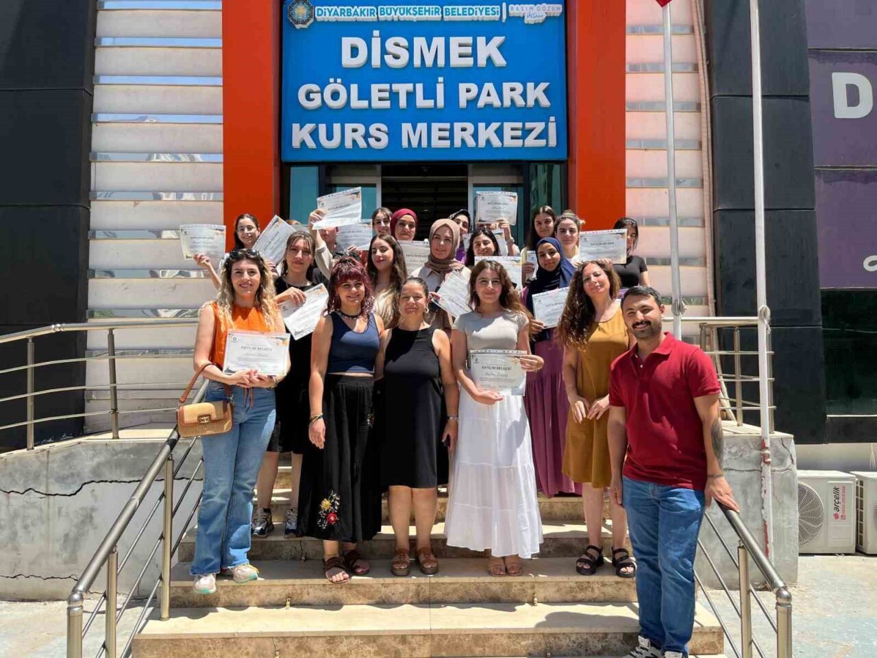 Diyarbakır Büyükşehir Belediyesi, 'Temel Bilgisayar ve 3D Animasyon Eğitim' programına