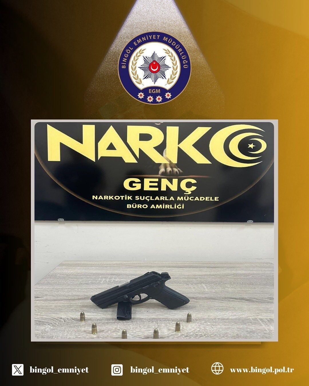 Bingöl'ün Genç ilçesinde, Narkotik Suçlarla Mücadele ekipleri tarafından durdurulan bir