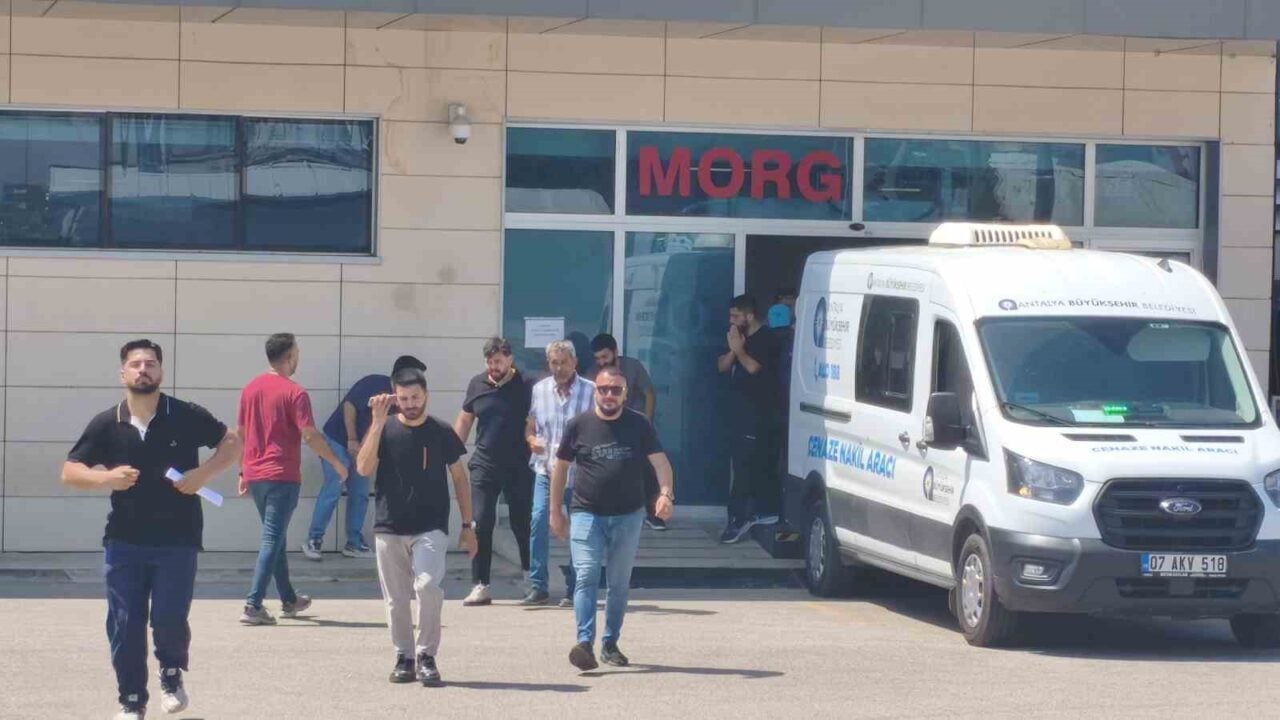 Antalya'nın Aksu ilçesinde 27 yaşındaki Engincan Hiçdurmaz, nişanlı olduğu dönemde